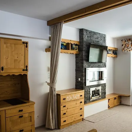 Livia Apartmán